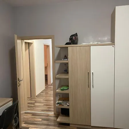 Zoo Apartman *
